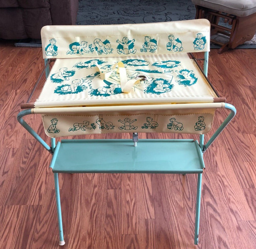 Bambino posteriore vintage - posteriore,